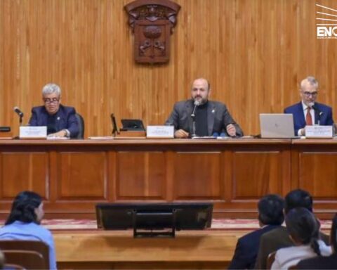 El Consejo General Universitario de la UdG aprobó el Presupuesto de Ingresos y Egresos 2024 la cual será de 16 mil 607 millones 468 mil 643 pesos para el crecimiento y reducción de desigualdades entre la Red Universitaria.